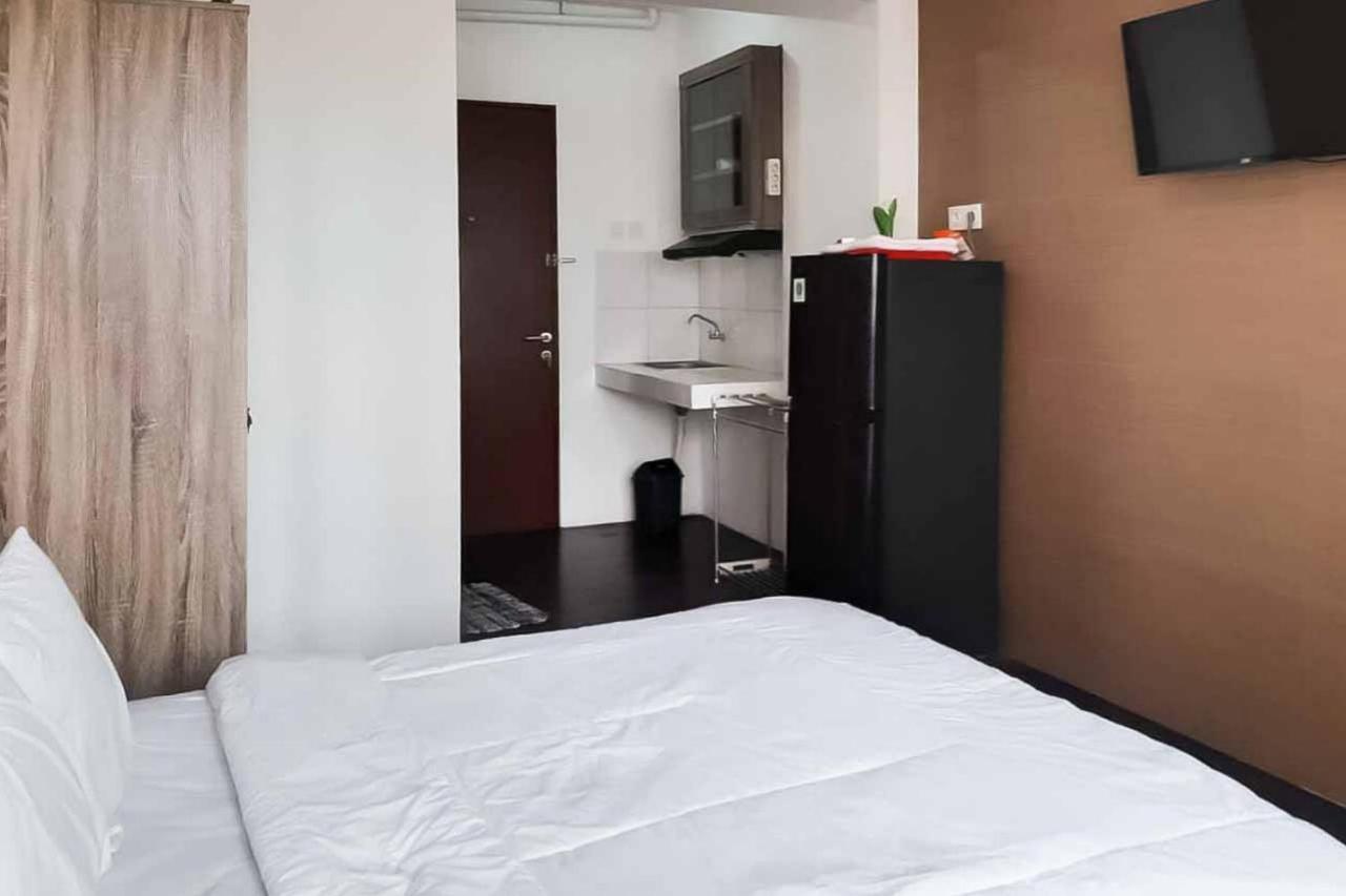 Apartment Riverview Residence Jababeka Redpartner Чикаранг Экстерьер фото