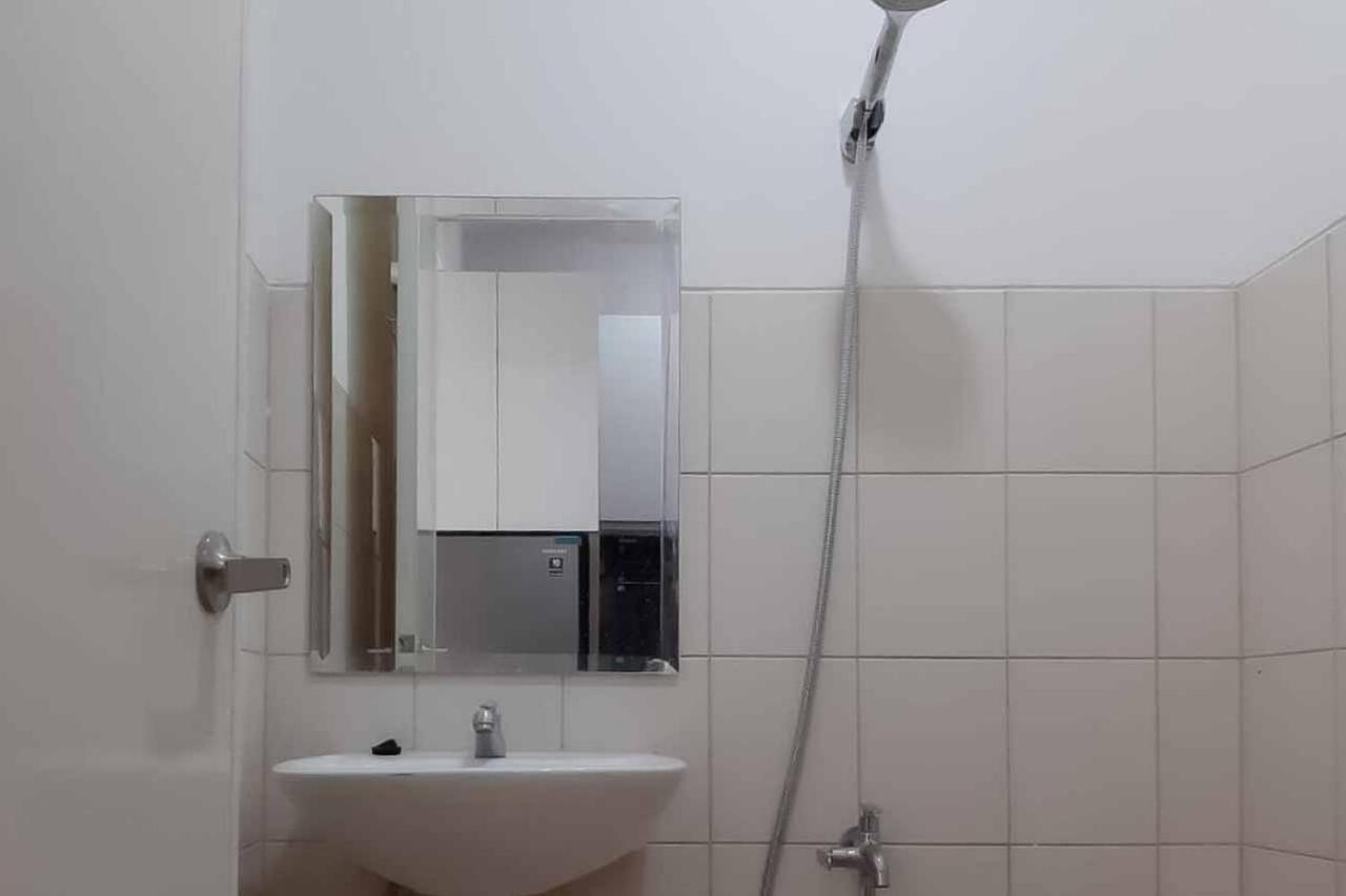 Apartment Riverview Residence Jababeka Redpartner Чикаранг Экстерьер фото